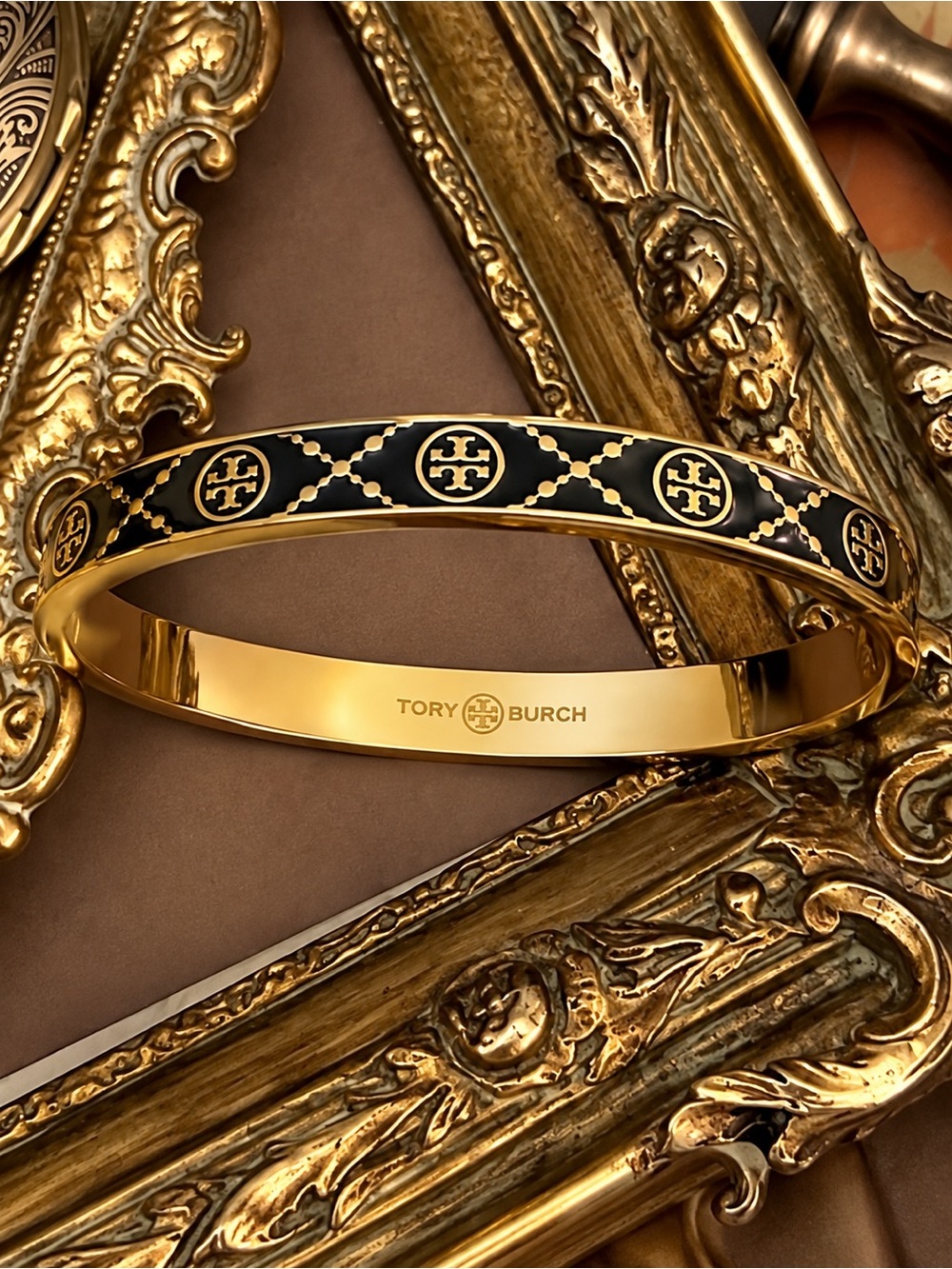 🆕 TORY BURCH • Black Double T Monogram Hinge Bangle Bracelet Includes Pouch